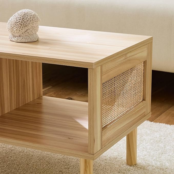 Table basse en bois et rotin